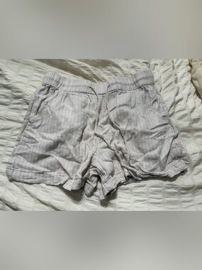 Time and Tru Light Gray Striped Lounge Shorts